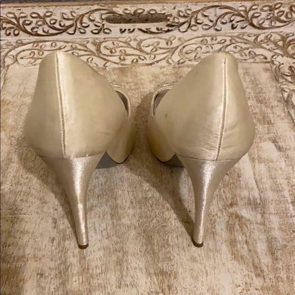 EUC Wedding or Formal Event Shoe - Picture 4 of 8